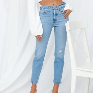 New LEVI'S Wedgie Straight